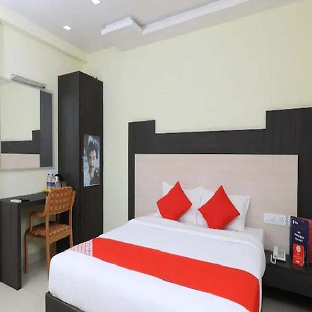 Cinemascope An Apart Hotel Madras Buitenkant foto
