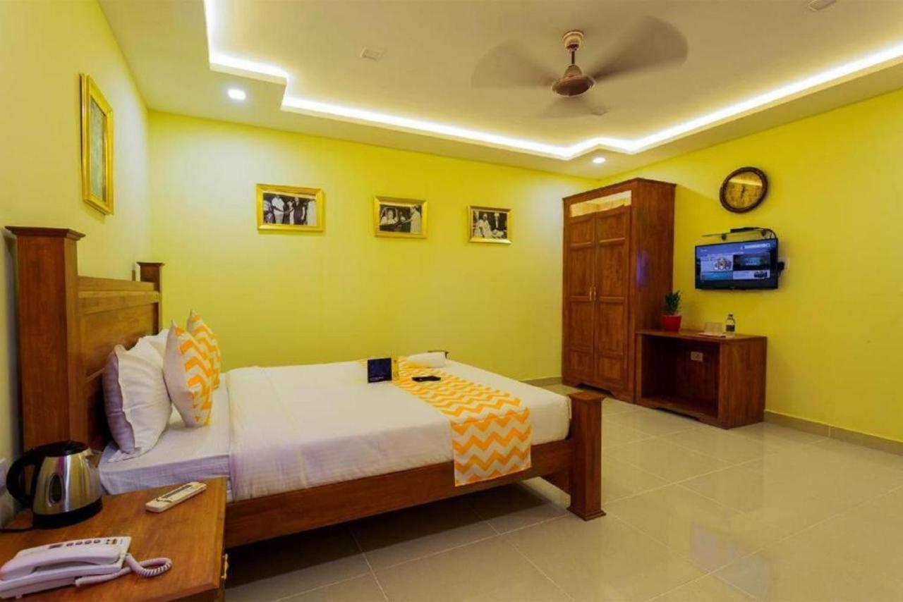 Cinemascope An Apart Hotel Madras Buitenkant foto