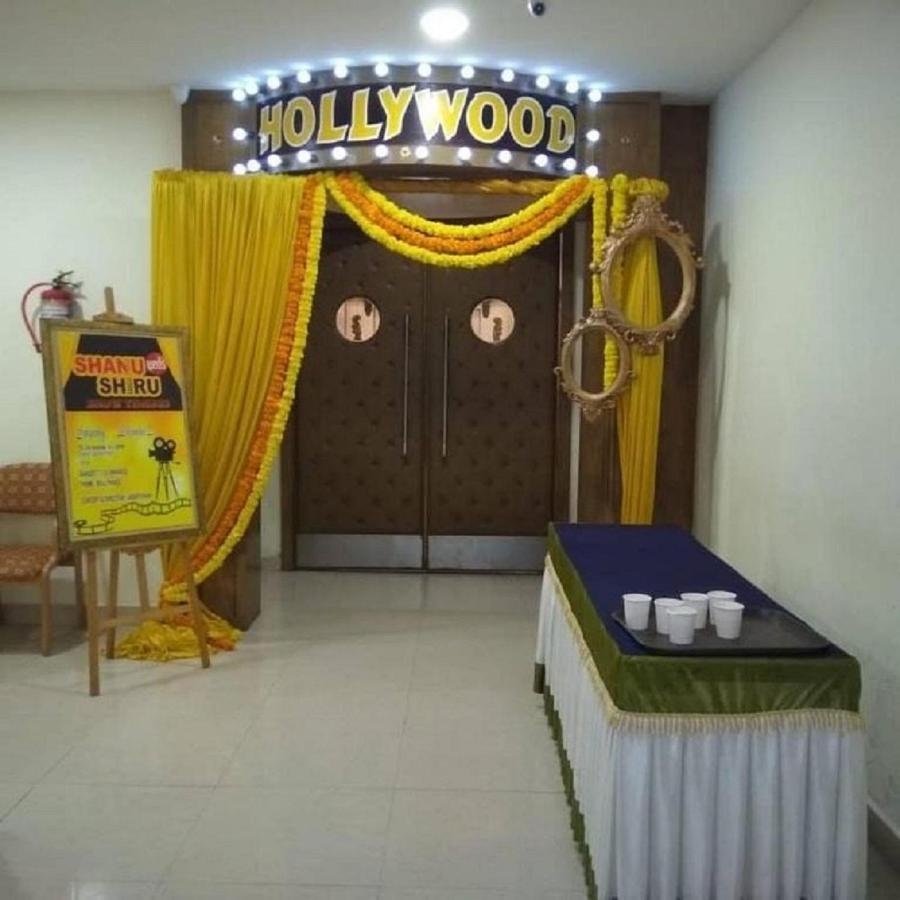 Cinemascope An Apart Hotel Madras Buitenkant foto