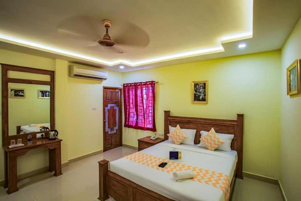 Cinemascope An Apart Hotel Madras Buitenkant foto