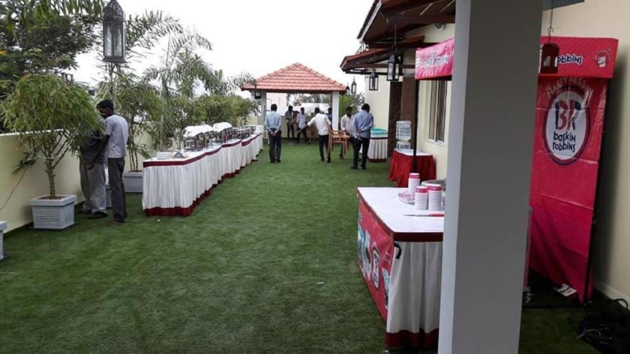 Cinemascope An Apart Hotel Madras Buitenkant foto
